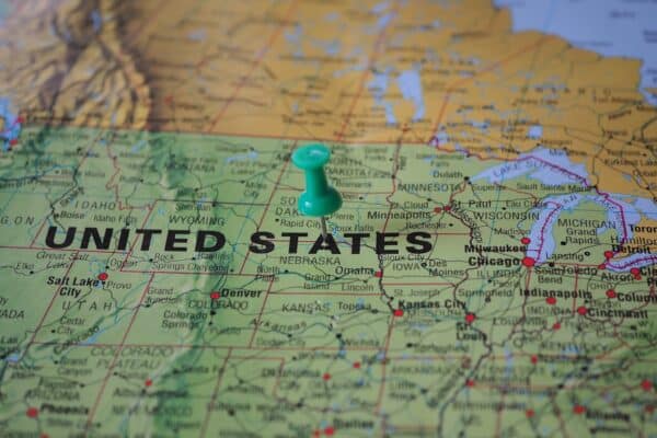 The 10 Best States for Nurse Practitioners to Transfer Their License